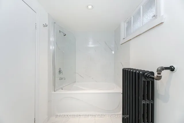 Additional image 32 of 17 Branch Ave