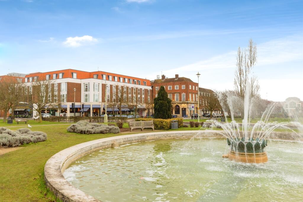 Additional image 15 of Parkway, Welwyn Garden City