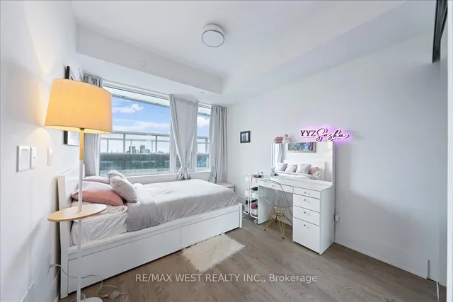 Additional image 17 of 470 Front St Unit 2201