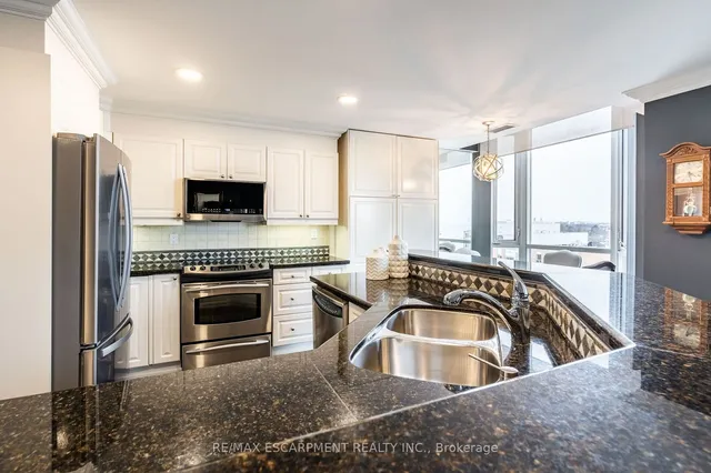 Additional image 9 of 1477 Lakeshore Rd Unit 1102