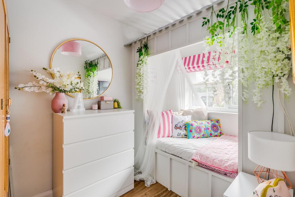 Additional image 17 of Holly Walk, Welwyn Garden City, Hertfordshire, AL8