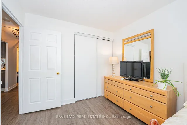 Additional image 19 of 8 Lee Centre Dr Unit 816