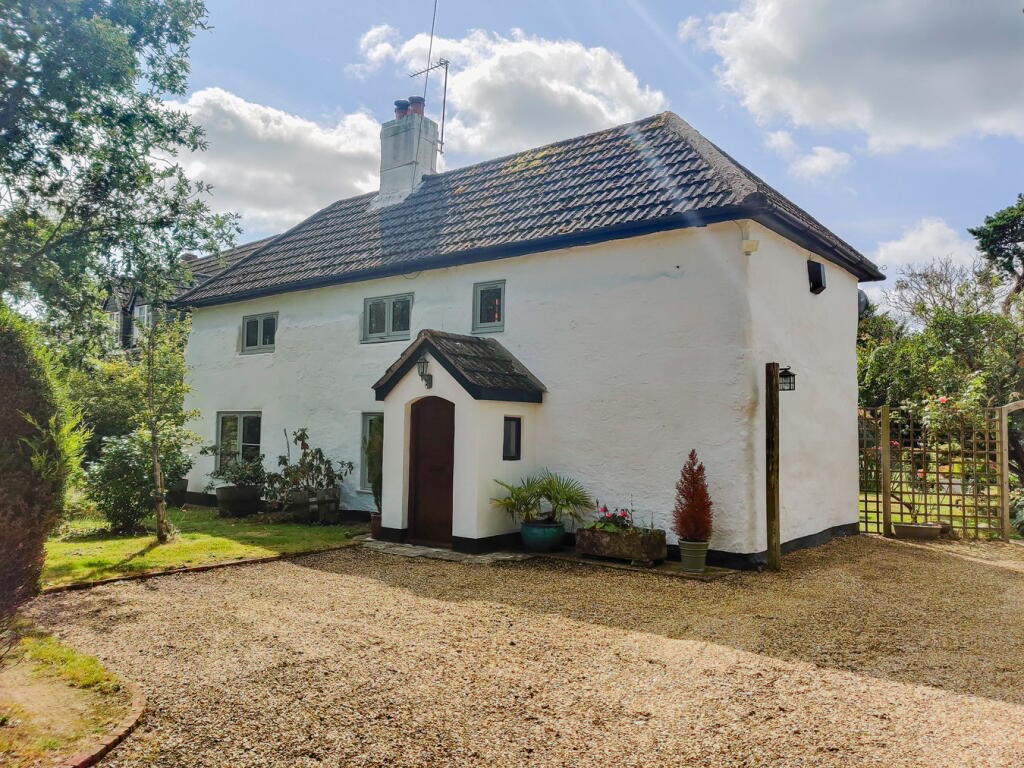 Forest Road, Bransgore, Christchurch, BH23
