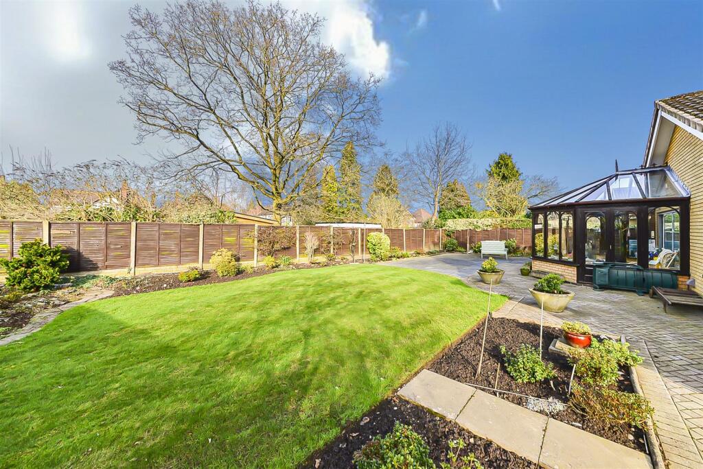 Additional image 19 of Westminster Drive, Kings Heath, Birmingham