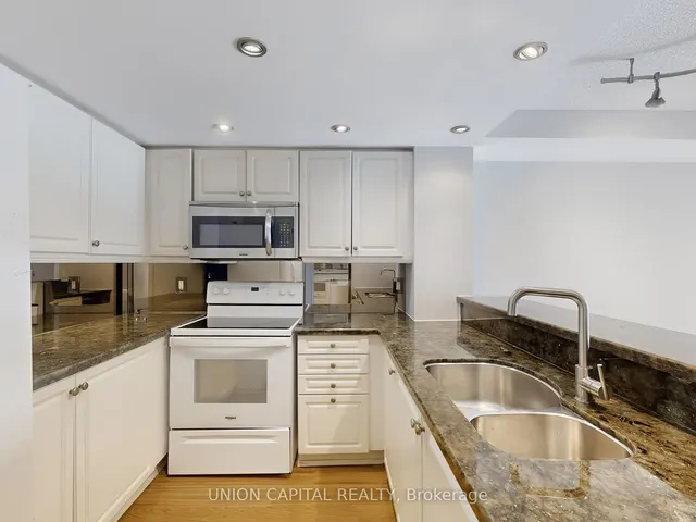 Additional image 18 of 28 Hollywood Ave Unit 1008