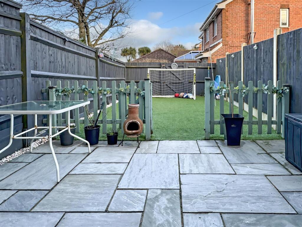 Additional image 9 of Linnet Close, Littlehampton