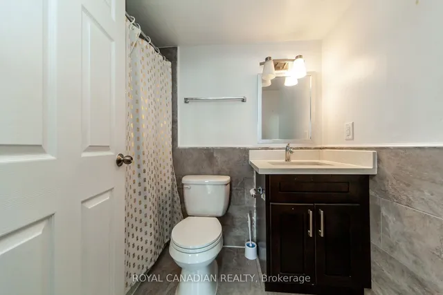 Additional image 34 of 100 Wingarden Crt Unit 1106