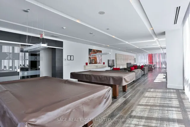 Additional image 33 of 110 Charles St Unit 404