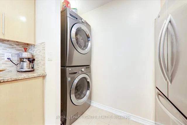 Additional image 9 of 131 Torresdale Ave Unit PH 4