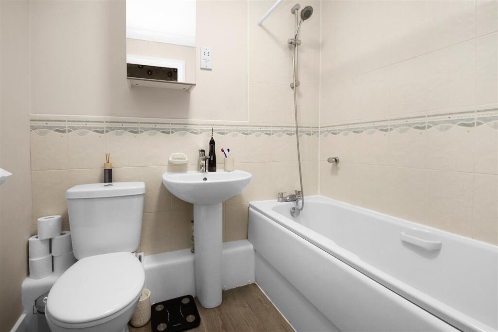 Additional image 14 of St. Matthews Gardens, Cambridge