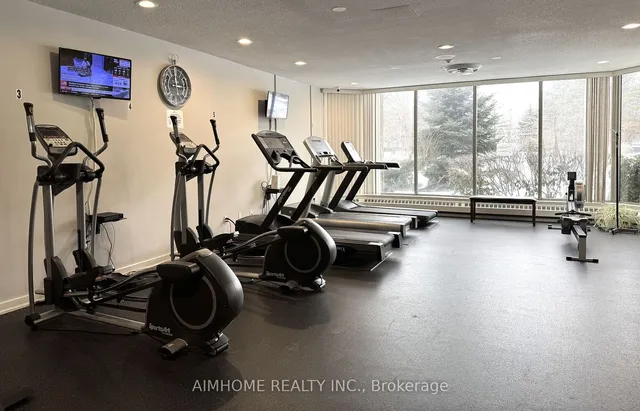 Additional image 25 of 175 Bamburgh Circ Unit 404