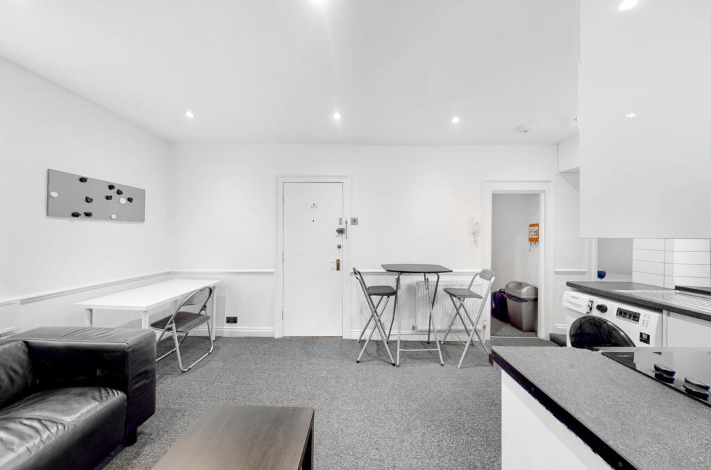 Additional image 11 of St Georges Place