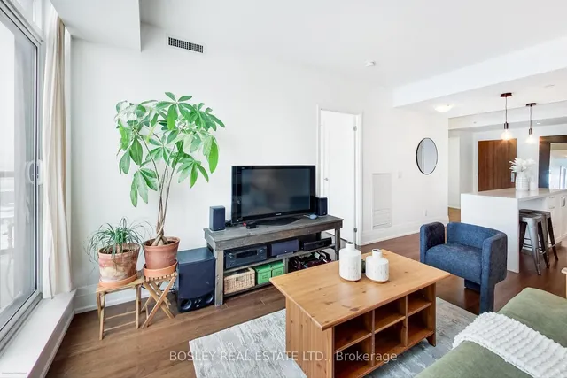 Additional image 13 of 25 Malcolm Rd Unit 506