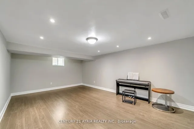 Additional image 26 of 28 Innisdale Dr