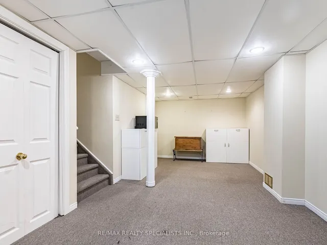 Additional image 37 of 46 MCCLEAVE Cres