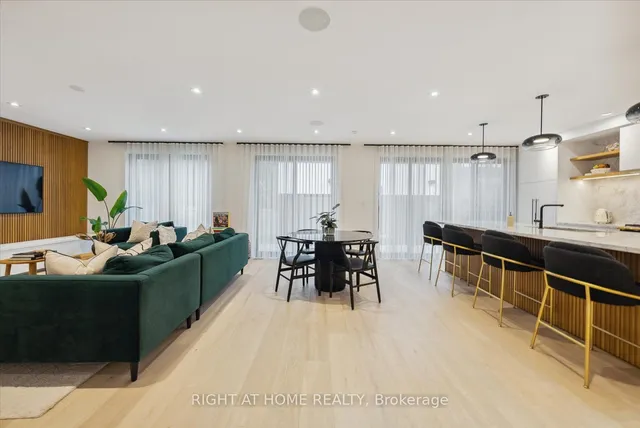 Additional image 16 of 4 Old Park Rd