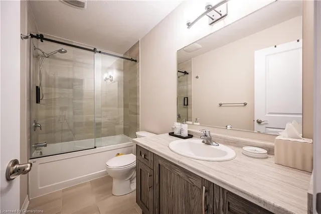 Additional image 20 of 16 Bank Swallow Cres