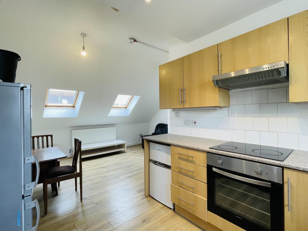 Additional image 9 of a Alberton Road, Bristol,