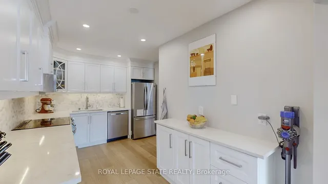 Additional image 13 of 4197 Longmoor Dr Unit 2