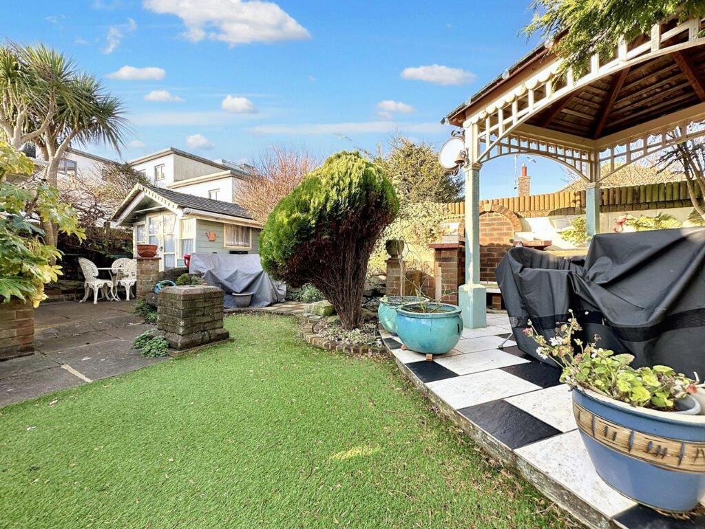 Additional image 31 of Bramber Avenue, Peacehaven, BN10 8HR