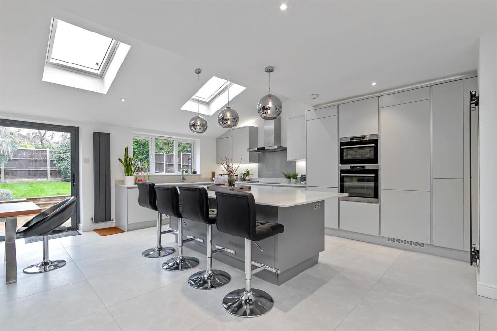 Additional image 14 of Toulmin Drive, St. Albans