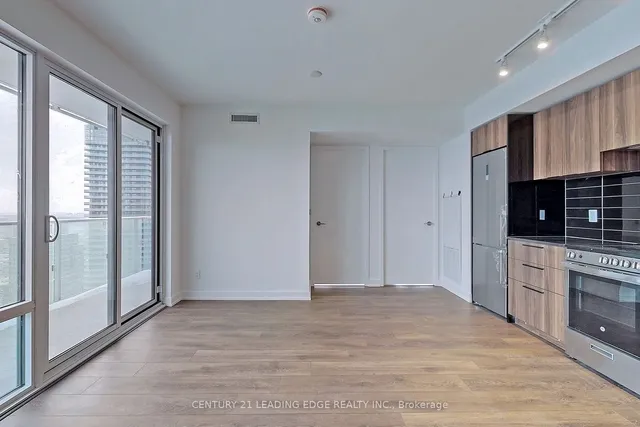 Additional image 7 of 501 Yonge St Unit 5102