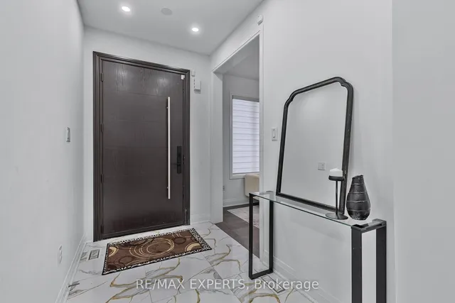 Additional image 3 of 1411 Lobelia Cres