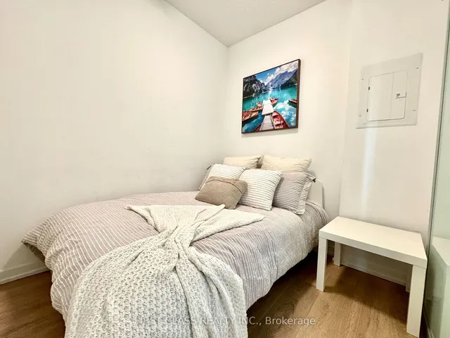 Additional image 21 of 36 Forest Manor Rd Unit 709