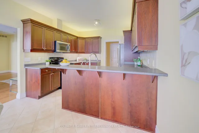 Additional image 15 of 165 Chandos Dr Unit 8