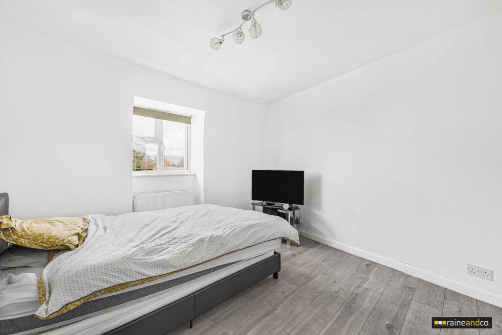 Additional image 8 of Birchwood Avenue, Hatfield