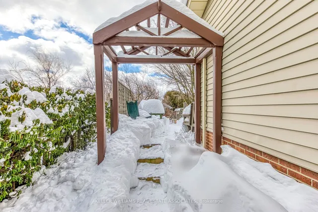 Additional image 36 of 28 Camberley Cres