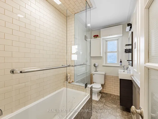 Additional image 20 of 166 Linden Ave