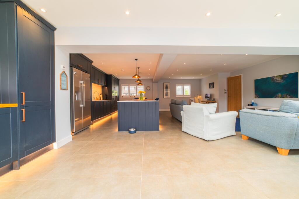 Additional image 12 of Cog Road, Sully, Penarth