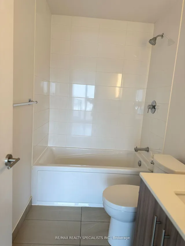 Additional image 8 of 225 Veterans Dr Unit 703