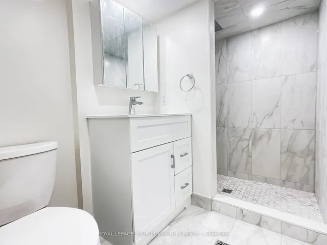 Additional image 30 of 1623 Keele St