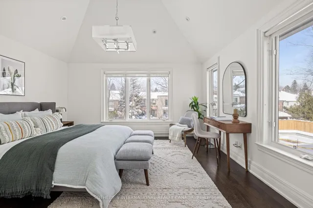 Additional image 31 of 208 Hillhurst Blvd