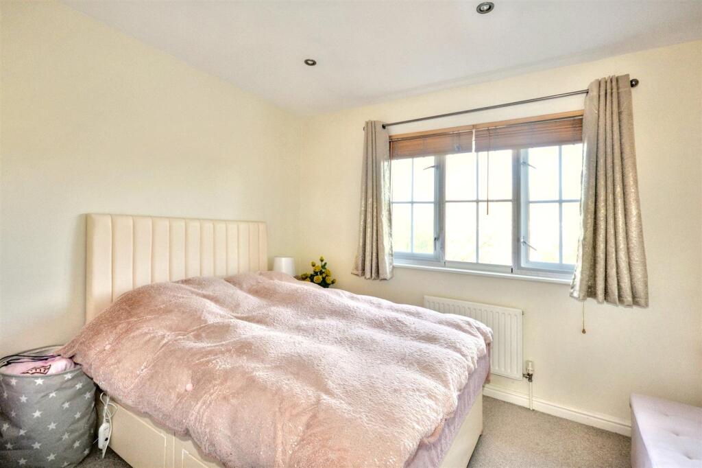 Additional image 5 of Puddingstone Drive, St. Albans