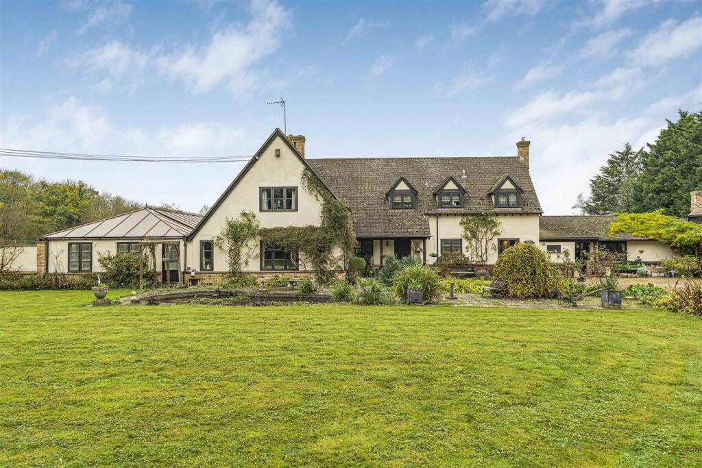 Additional image 39 of The Avenue, Madingley