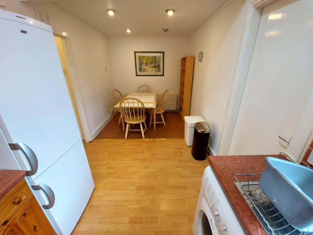 Additional image 4 of Union Grove, The West End, Aberdeen, AB10