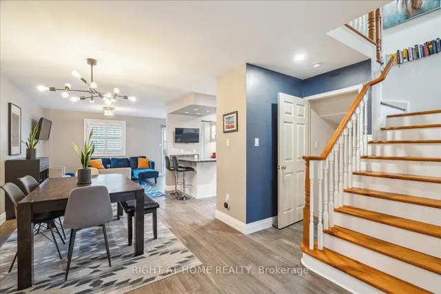 Additional image 3 of 22 Adele Crt