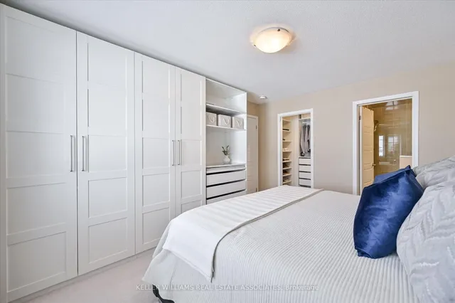 Additional image 20 of 1176 Duignan Cres