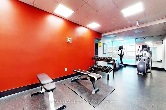 Additional image 20 of 40 Homewood Ave Unit 610