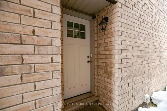 Additional image 40 of 47 Timbercove Rd