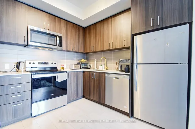 Additional image 21 of 8010 Derry Rd Unit 901