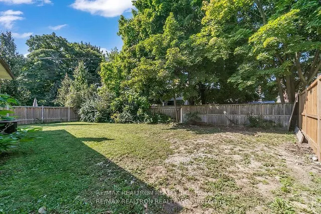 Additional image 4 of 66 Claywood Rd