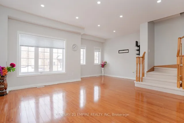 Additional image 12 of 7 Berringer Grve