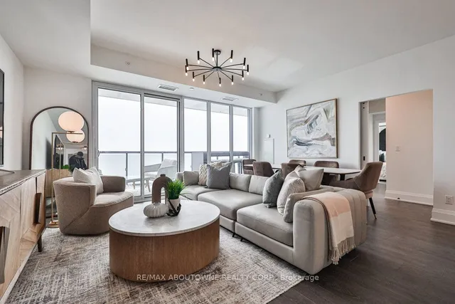 370 Martha St Unit 2204