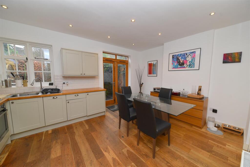 Additional image 4 of The Circle, Harborne, Birmingham, B17