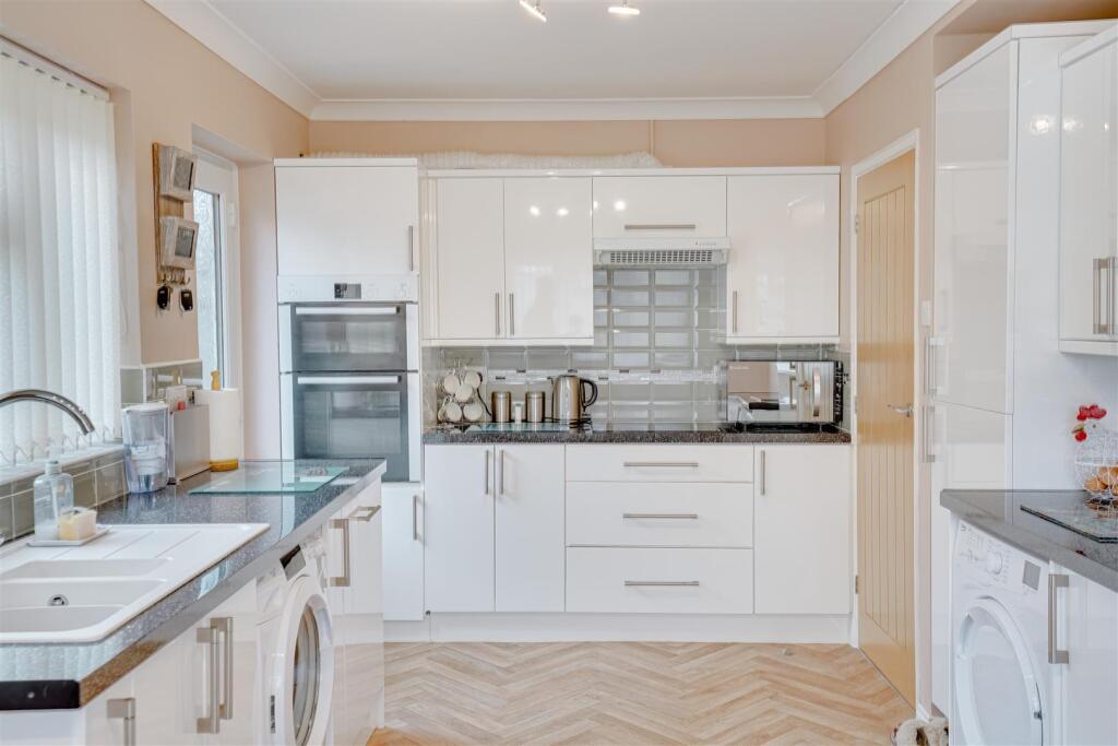 Additional image 5 of Leaders Way, Newmarket