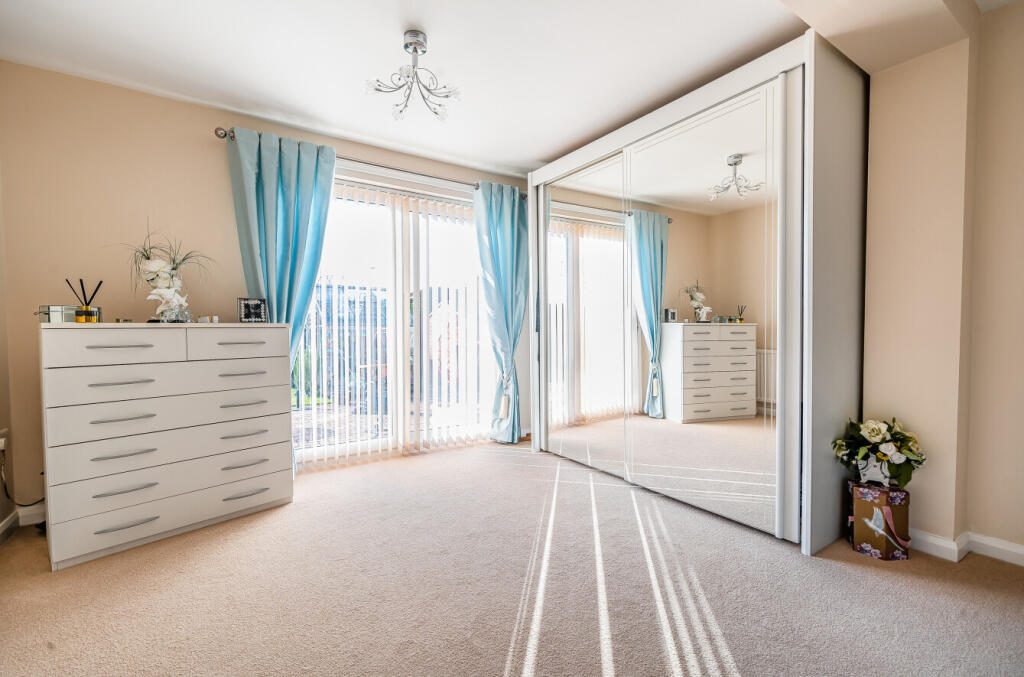 Additional image 12 of The Ridings, Saughall, Chester